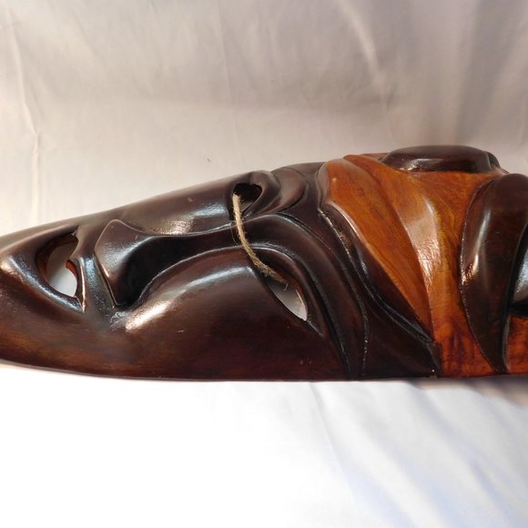 Vintage African Hand Carved Wood Mask - Picture 7 of 8